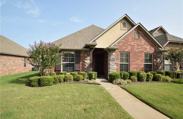 3202 Stonepoint Avenue photos photos