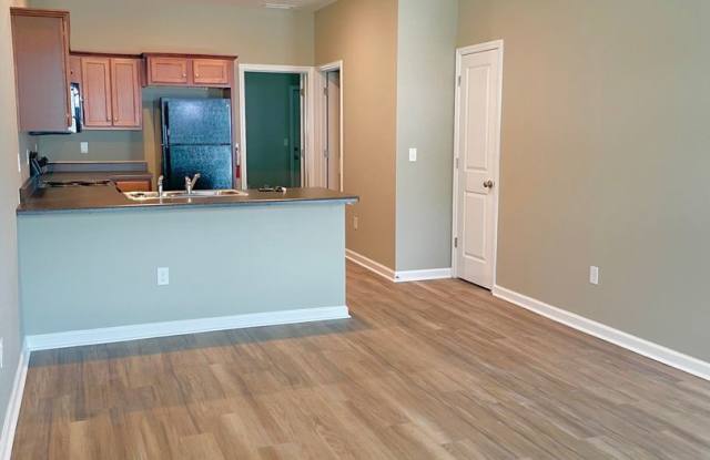 Stylish 3/3 Condo Minutes from FSU, FAMU  TSC—Prime Location! photos photos