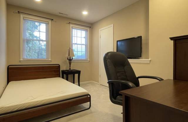 10540 Assembly Dr photos photos