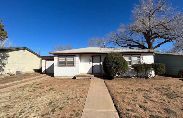 Central Lubbock - Available now Gallery 1