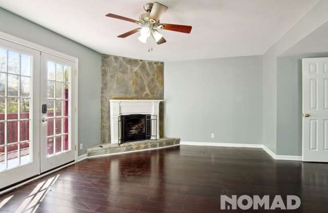2 Bedroom Townhome in Nashville Gallery 3