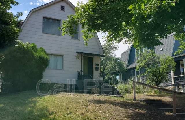 719 W Augusta photos photos