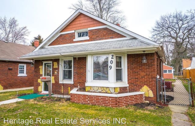 209 South Ash Street - 209 South Ash Street, Hobart, IN 46342