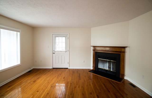 Beautiful Townhome 114 Gateway Drive Unit 009 Newark, DE 19711 Gallery 4