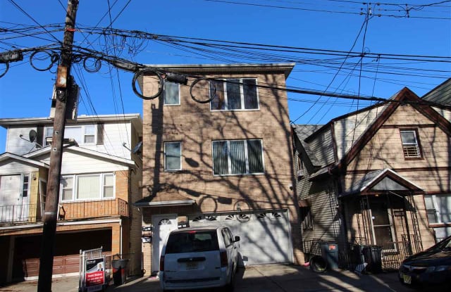11 TERRACE AVE - 11 Terrace Avenue, Jersey City, NJ 07307