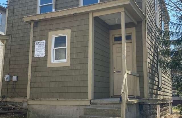 4 bedroom 2 full bath House photos photos