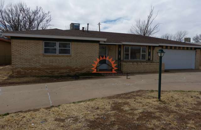 Spacious 3 bedrooms 2 bath family home. photos photos