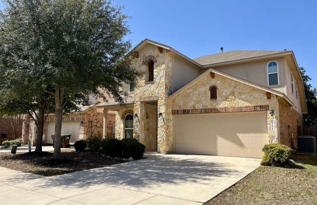 Beautiful 4/2.5 in Riverstone @ Alamo Ranch ~ w/ Office  Upstairs Loft Area! photos photos