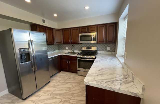 2651 BIRNEY PLACE SE photos photos