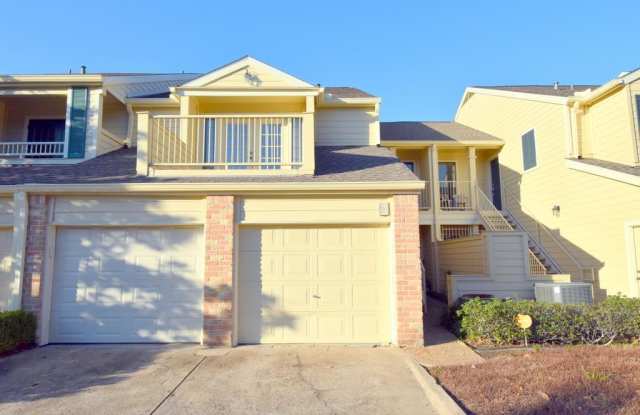 755 Bering Drive - 755 Bering Drive, Houston, TX 77057