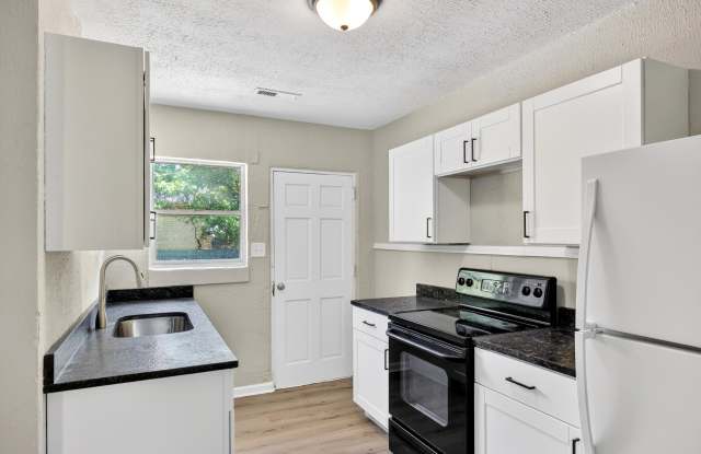 437 Carver Lane photos photos