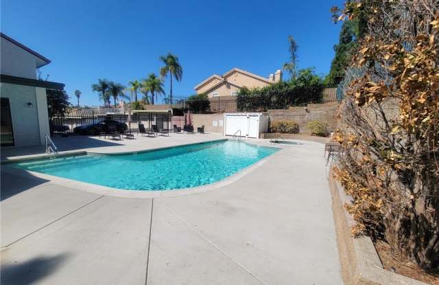 147 S Poplar Avenue photos photos