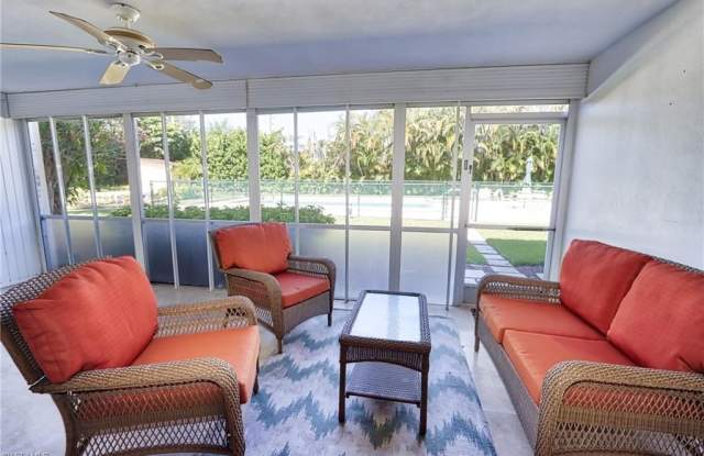 820 Ketch Dr unit: 3 photos photos
