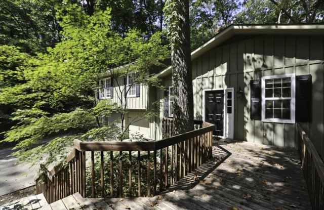 3173 Laramie Drive - 3173 Laramie Drive Southeast, Vinings, GA 30339