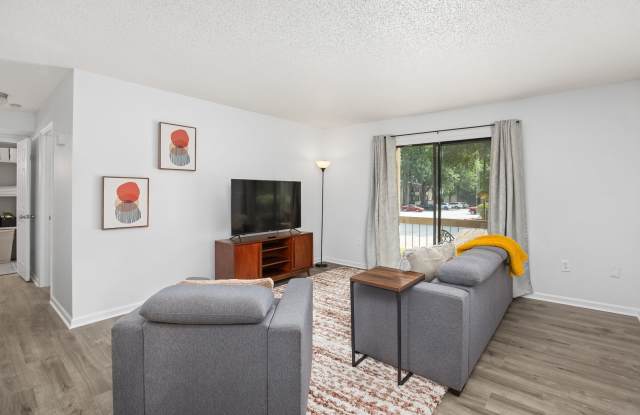 Furnished 1-Bedroom Condo with Modern Updates in Winston-Salem photos photos Furnished 1-Bedroom Condo with Modern Updates in Winston-Salem photos photos