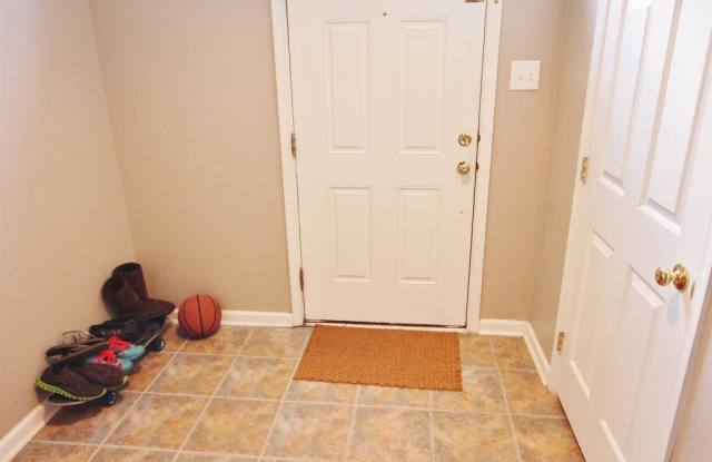 10773 ENFIELD DRIVE Gallery 2