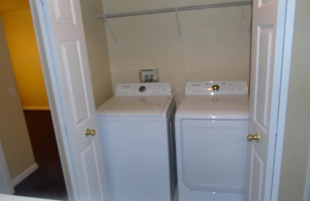 720 GAEL COURT Gallery 2