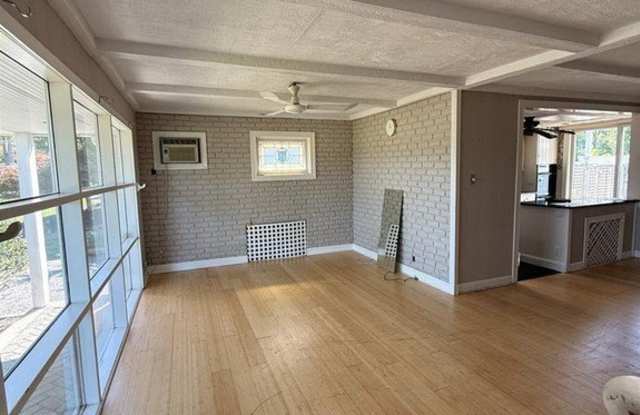 244 Westville Avenue Gallery 2