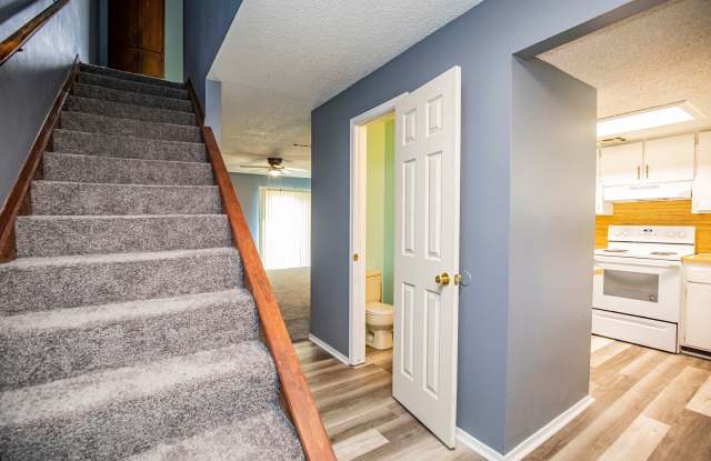 *** 1314 B Royal*** Gallery 4
