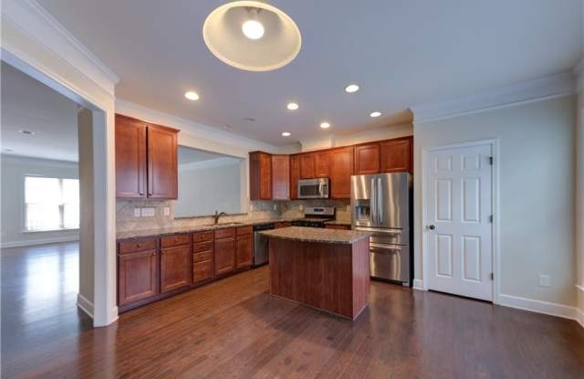 3302 Ferncliff Court Gallery 3