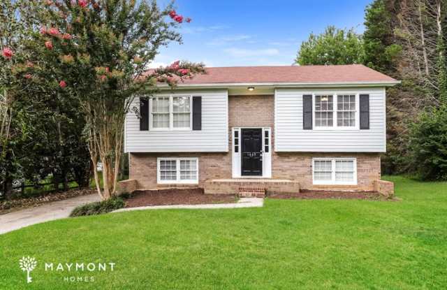 1669 Village Place - 1669 Village Place, Winston-Salem, NC 27127
