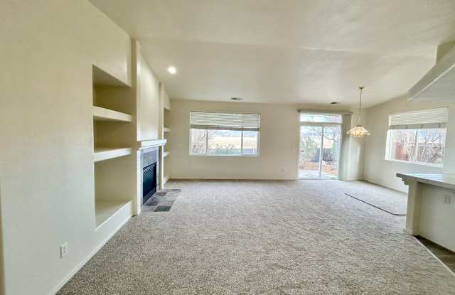 1063 Cedar Crest Dr Gallery 2