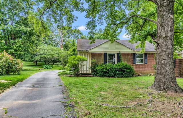 1007 Alicia Lane - A photos photos