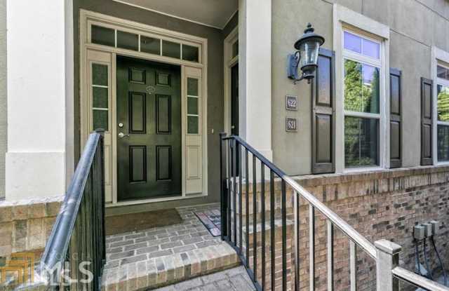621 Perimeter Walk Gallery 2