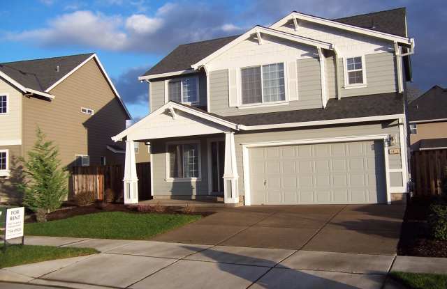 Available Now: 4 Bedroom Home in Willamette Landing photos photos