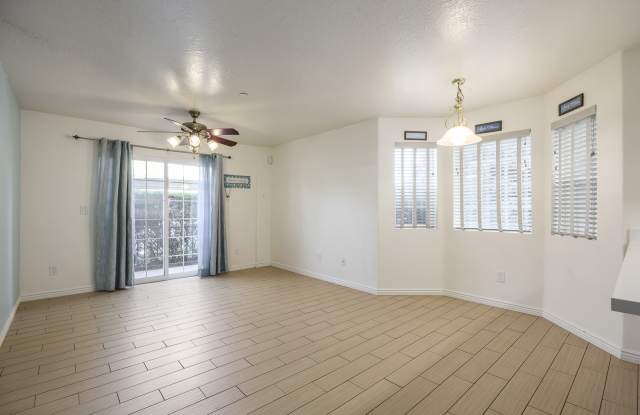 1466 W Brunello Dr Gallery 1