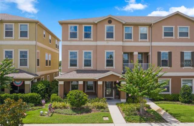 10542 GREEN IVY LANE Gallery 3