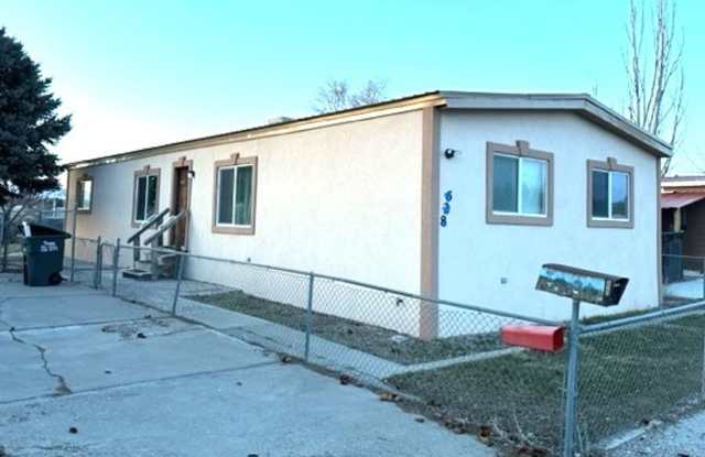 3 bedroom 2 bath home in Elko - 628 Bullion Road, Elko, NV 89801
