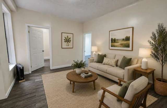 2070 Arthur Avenue Gallery 3