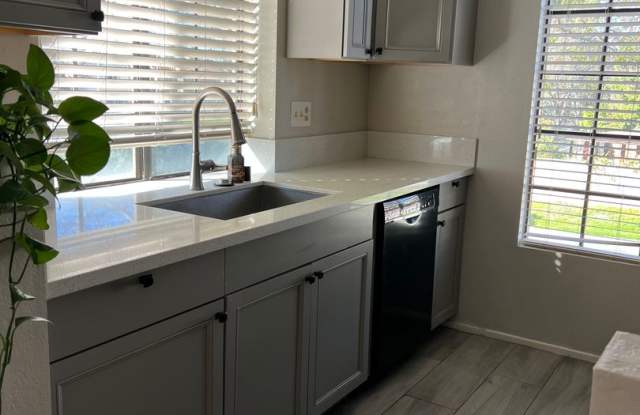 1-bedroom condo - great location in Mira Mesa! photos photos
