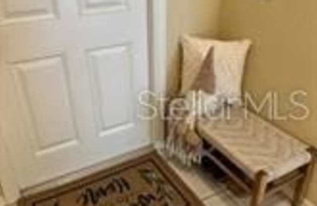 20418 NEEDLETREE Drive Gallery 2
