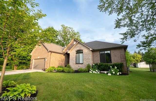 11240 29 Mile Road Gallery 3