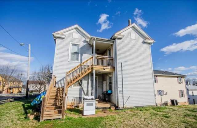 809 Wise Street, Unit 3 photos photos
