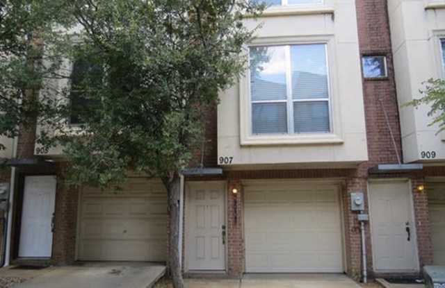 907 East Glenn Crossett Street - 907 Glenn Crossett St, Arlington, TX 76010