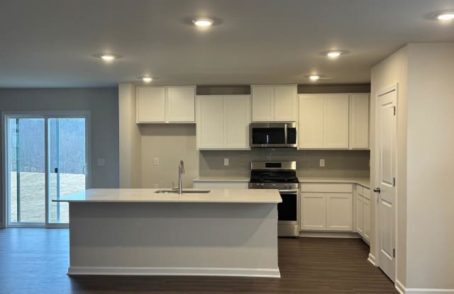 15201 Windy Plains Road Gallery 4