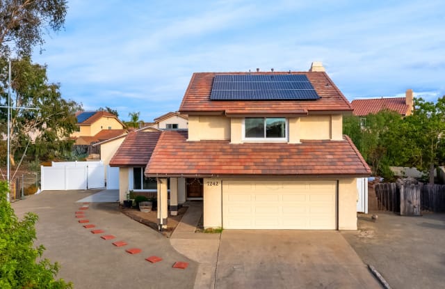 7242 Canyon Hill Way - 7242 Canyon Hill Way, San Diego, CA 92126
