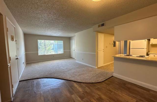 Northridge Terrace Apartments at 4900-4948 Stamas Lane, Fair Oaks California Gallery 1
