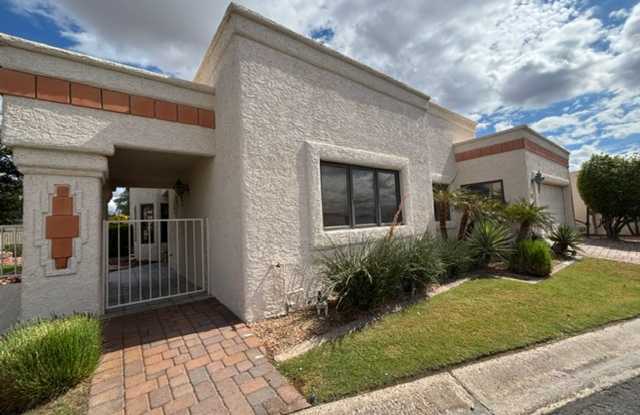 3 Bedroom - 2 Bath London Greens Community Gallery 1