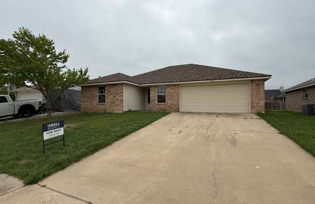 RENT SPECIAL  PRICE DROP - AVAILABLE NOW! photos photos