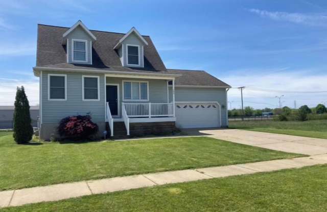 Charming 3 Bedroom, 2.5 Bathroom Home Fully Furnished in Benton Harbor Close to Lake Michigan and St. Joseph photos photos Charming 3 Bedroom, 2.5 Bathroom Home Fully Furnished in Benton Harbor Close to Lake Michigan and St. Joseph photos photos