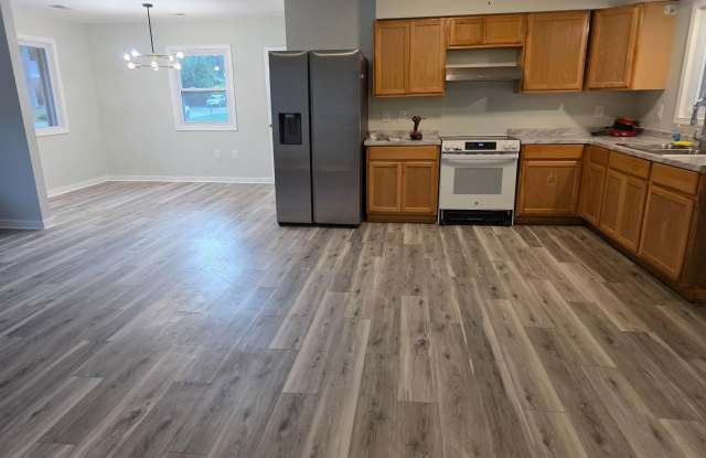 10316 VINELAND Road Gallery 1