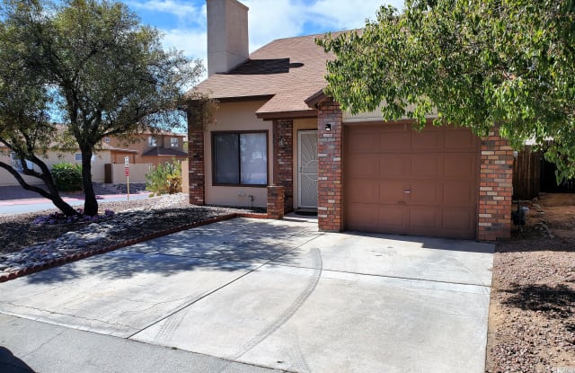 8031 N Tackroom Lane, - 8031 North Tackroom Lane, Casas Adobes, AZ 85741
