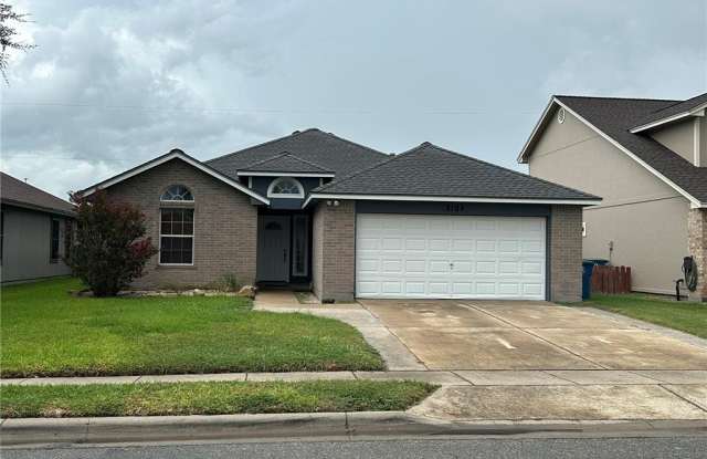 2104 Westwood Drive photos photos