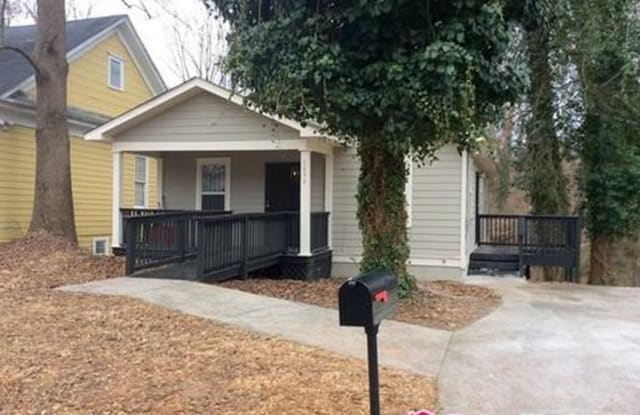 1090 White Oak Ave SW - 1090 White Oak Avenue Southwest, Atlanta, GA 30310