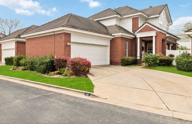 Beautiful Gardenhome in Steeplechase - Eanes ISD - 4010 Long Champ Drive, Austin, TX 78746