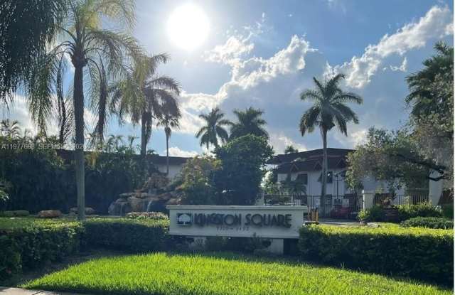 9392 SW 77th Ave photos photos